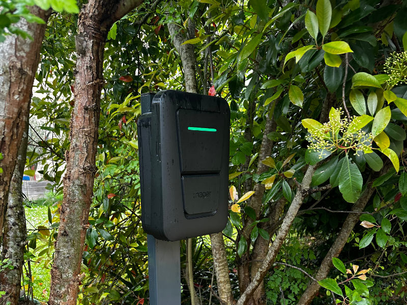 Installation borne de recharge pour voiture électrique à Dijon